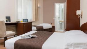 Triple Room room in Excelsior Opera