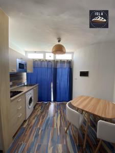 Cristian Puerto del Carmen Los Delfines