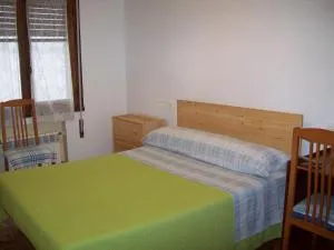 Pensión Los Pinos Gijón - Deva