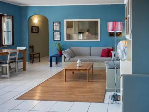 Costa Est Apartments img8