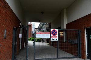 Apartamenty Centrum nad Motławą z widokiem na patio z balkonem