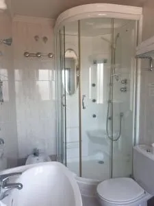 Hotel Dracos - Navaluenga