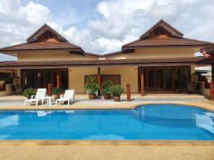 Jungle Village Bungalow