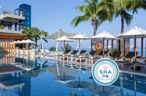 Cape Sienna Gourmet Hotel & Villas