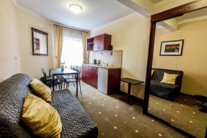 Hotel & Apartments U Černého orla