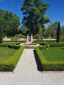 B&B / Chambres d'hotes Propriete Le Monneton : photos des chambres
