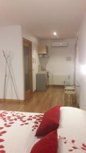 Apartamentos y Estudios LA RISTRA