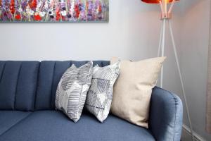 Inverness - Cardiff Stay, 2-Bed Home Sleeps 4 & Netflix