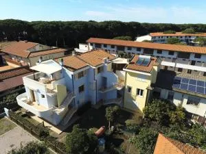 Appartamenti Manuela - Vada