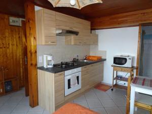 Appartements Charmant studio a Landry : photos des chambres