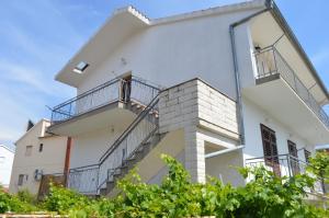 Goga Apartments