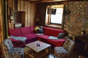 Two-Bedroom Holiday Home room in Holiday house with a parking space Mrkopalj Gorski kotar - 18429