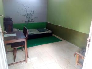 Pendopo Kayuwanan Syariah Near Terminal Giwangan