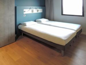 Standard Twin Room with Retractable Bed room in ibis budget Rouen Centre Rive Gauche - Opening September 2020