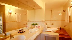 Casona De Navalmedio