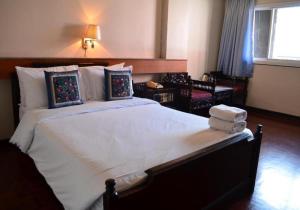 Phòng Tiêu Chuẩn Giường Đôi (Standard Double Room)