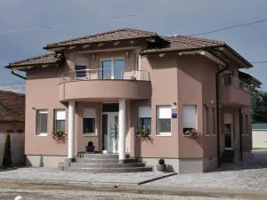 Apartman Božur **** - Kondrić