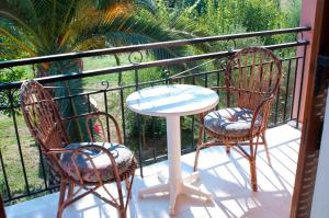 Chrysanthy Apartments