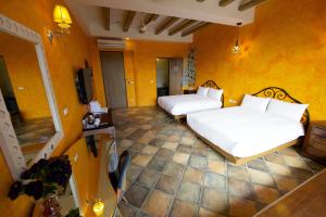 Phòng Deluxe 4 người (Deluxe Quadruple Room)