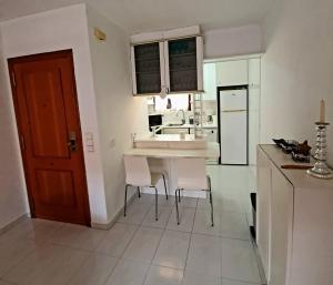 Apartment by the Playa LAlbir