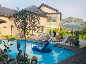 Charming Villa with Private Swimmingpool