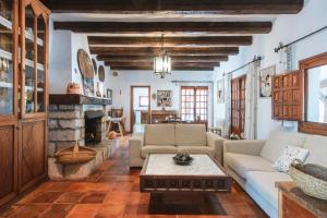 Alison by Aguilarent