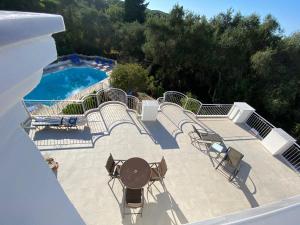 Jalna Apartments - Stunning Sea & Mountain Views with pool - Kassiopi