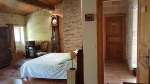 B&B / Chambres d'hotes Les Logis de Lestiac : photos des chambres