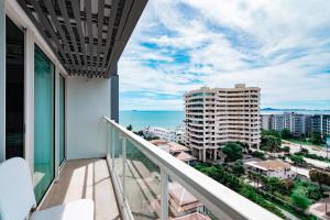 Pattaya Holiday at Veranda Residence Pattaya
