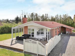 obrázek - 6 person holiday home in Ulfborg