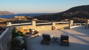 Ataraxia- Stonebuilt Studios and Apartments Kimolos-Island Greece