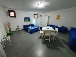 Quadruple Room with Private Bathroom