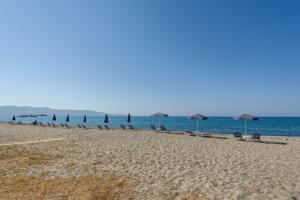 Kostakis Beach