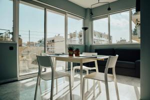 Bango Loft Chalandri, with private parking