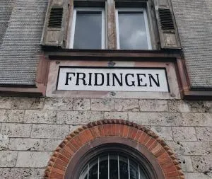 Bahnhof 123 - 博伊龙