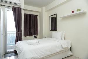 Cozy Stay and Relax at Studio Pakubuwono Terrace Apartment By Travelio
