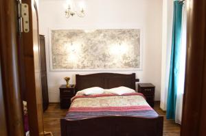 Large Double Room room in Pensiunea Casa Rica