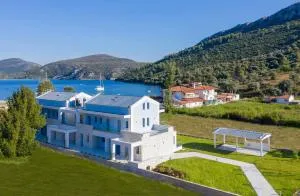 Notia Luxury Living - Pórto Koufó