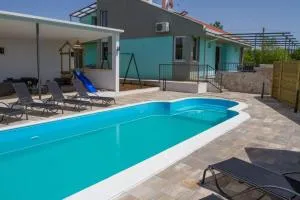 Holiday house Villa Bleu - Vučevica