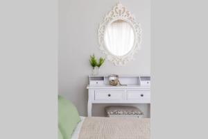 Meandros Apartment with Garden View