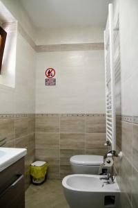 Rooms Dimora Arco - Affitti Brevi Italia