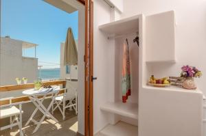 Panormos Hotel and Studios Naxos Greece