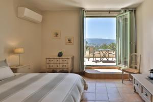 B&B / Chambres d'hotes Quintessence Provence : Chambre Double avec Terrasse