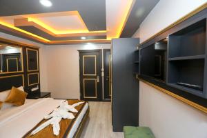 DNZ TAXIM FERİDİYE HoTEL