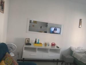 Flat Ana Regis ap1010