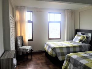 Royalty Inn