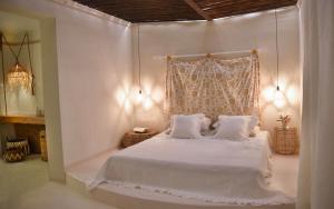 Elefthia Syros Exclusive Suite