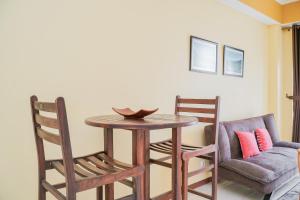Tidy 2BR Apartment at Silkwood Residences near BINUS By Travelio