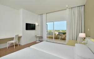 Sol Room Sea View room in Sol Marbella Estepona Atalaya Park