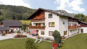 Haus Regina - Strobl